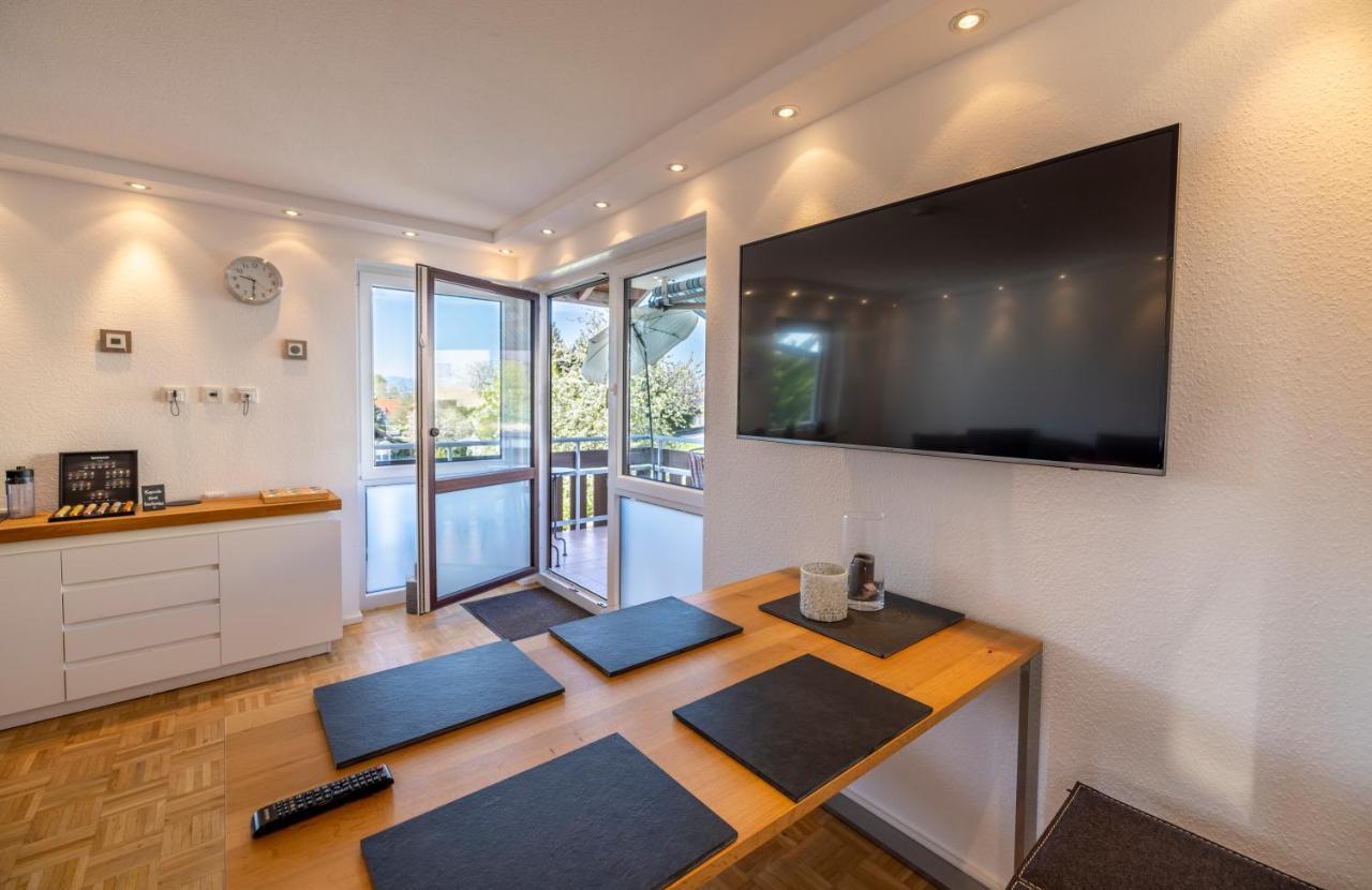 Ferienwohnung Seeblick Mit Blick Auf Die Alpen Wasserburg am Bodensee Exterior photo